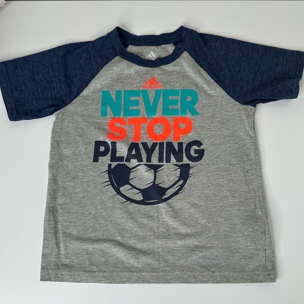 Adidas never stop playing kids tee shirt size 6